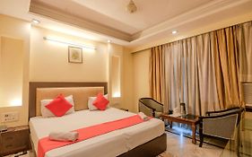 Hotel Ashish